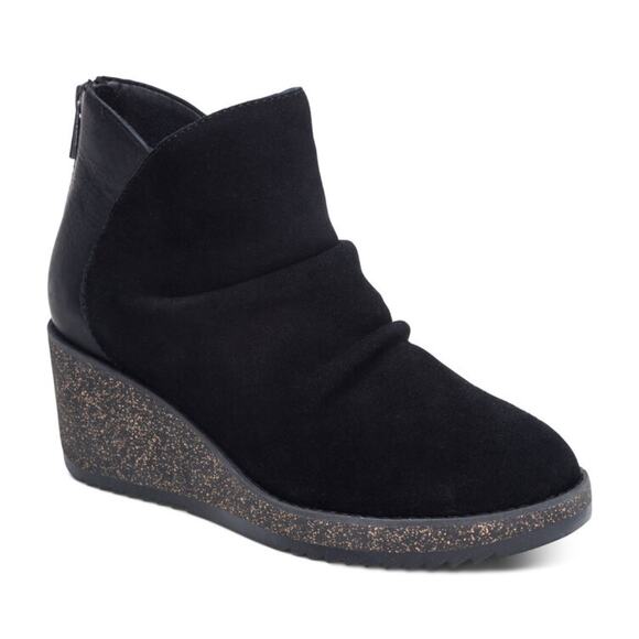 Aetrex Kara Ankle Wedge Boot Suede Leather Bootie | 38 EU (7.5-8) Black NEW - Picture 3 of 8